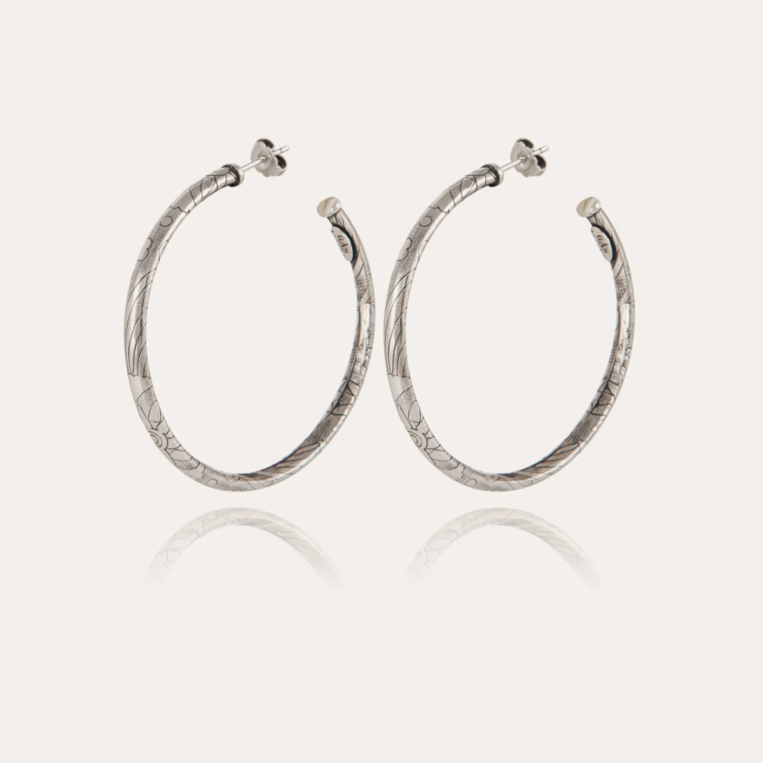 Boucles d'oreilles créoles Maori petit modèle
